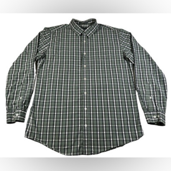 Daniel Cremieux Other - Eddie Bauer Green Casual Button Down Shirt